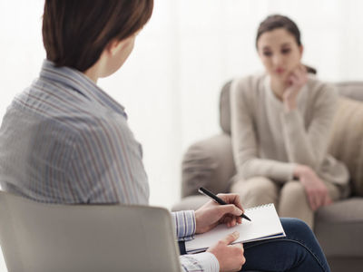 Usluge psihologa razgovor sa stručnim licem stručna pomoć pri rešavanju problema psihoterapija psiholog 